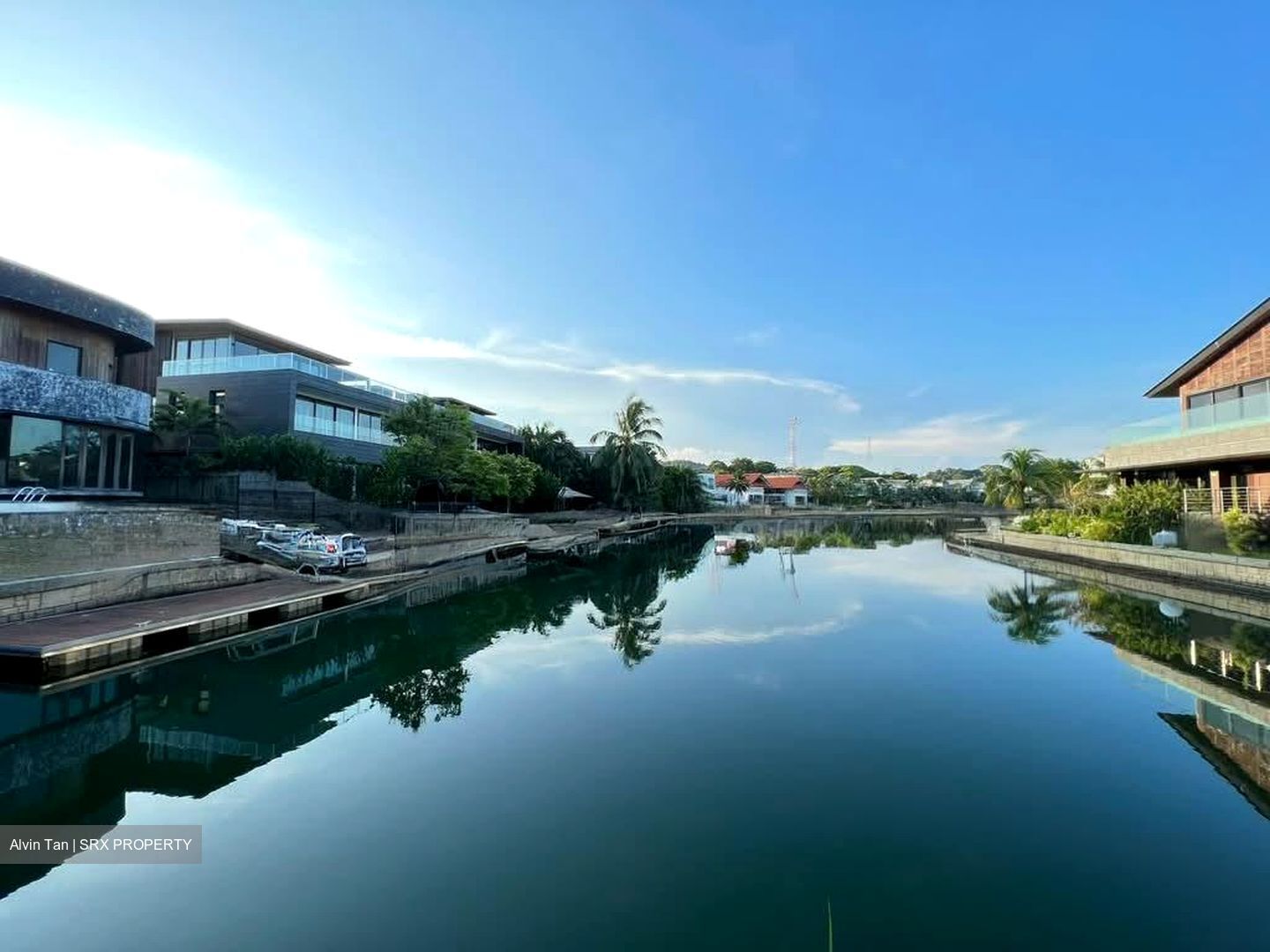 Ocean Drive (D4), Detached #553911901